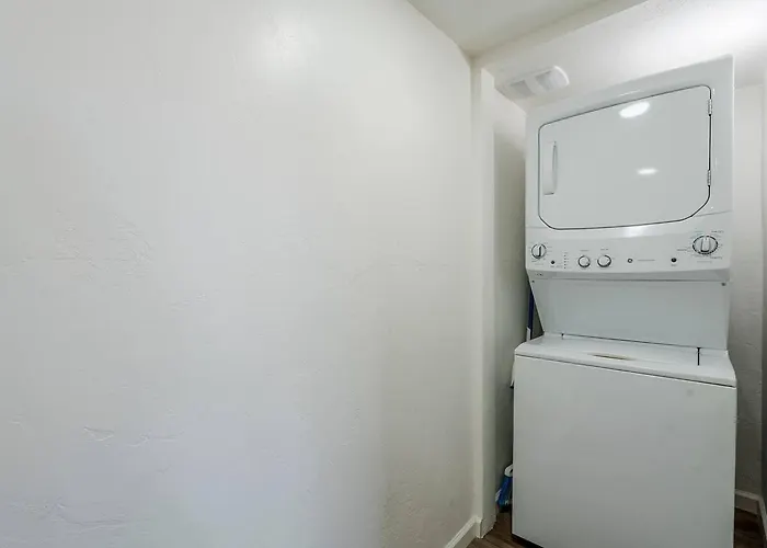 Duplex By Renter * Tucson