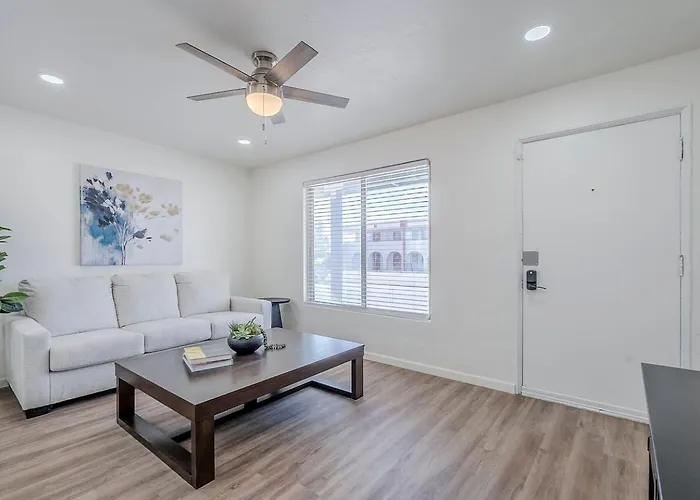 Duplex By Renter *
