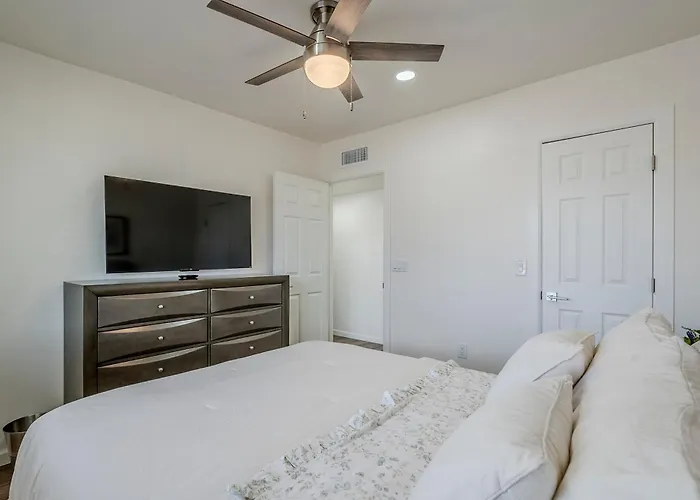 Duplex By Renter *