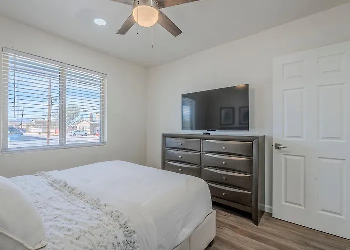 Duplex By Renter *