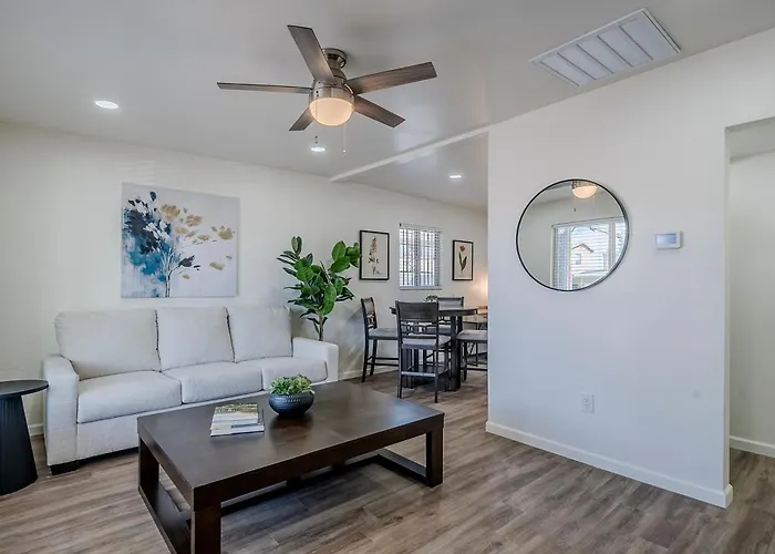 Duplex By Renter Holiday home